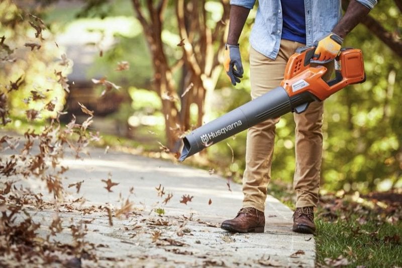 Husqvarna 230iB Leaf Blower with Battery and Charger