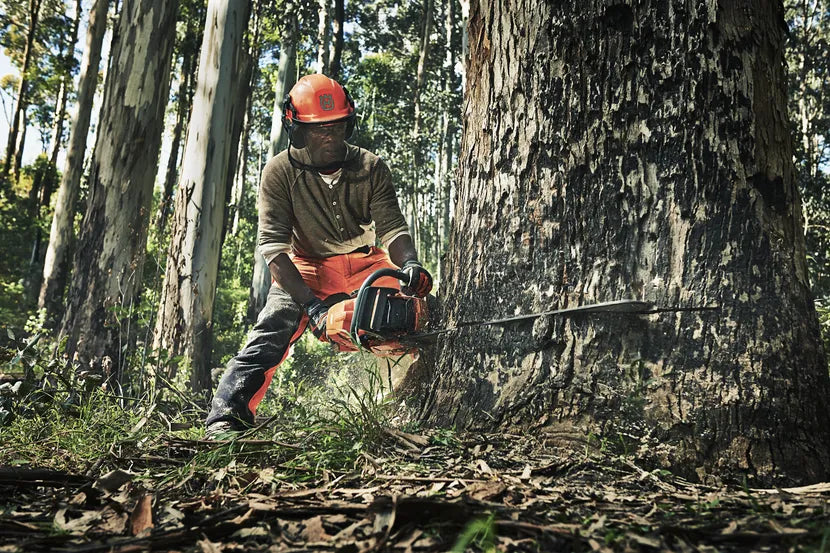 Husqvarna 390 XP® - 24" Chainsaw