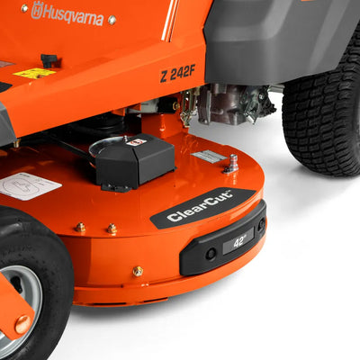 Husqvarna Z242F SE